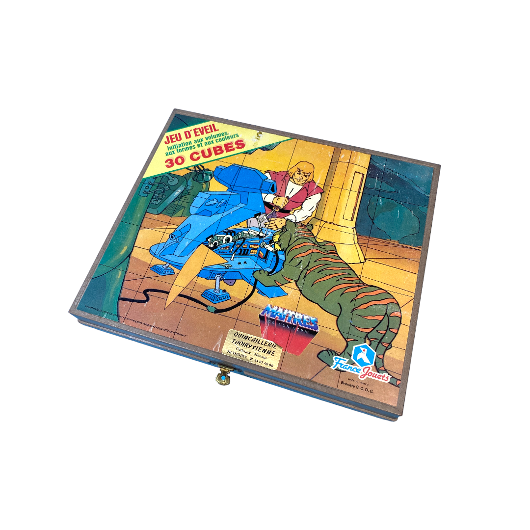 Acheter Puzzle cubes Maîtres de l'Univers - 44,90 € Puzzle cubes Maîtres de l'Univers - reconditionné disponible sur Label Emmaüs